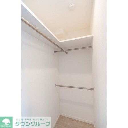 コンフォリア・リヴ新中野SOUTHの物件内観写真